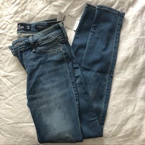 Hollister jeggings size 24